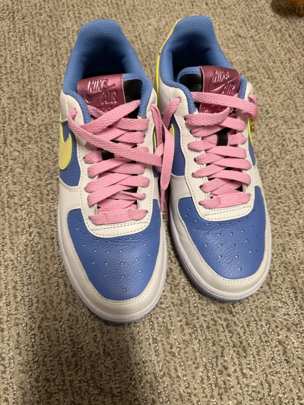Nike Low-Top Sneakers in Blue, Pink & Yellow